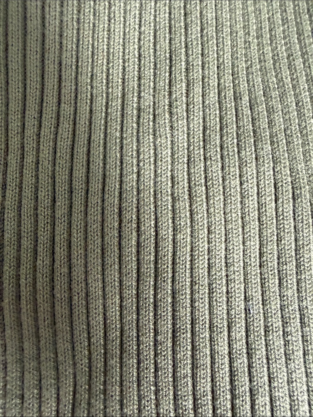 GAP Olive Ribbed V-Neck Tank with Subtle Ruffle Trim - Picture 6 of 9